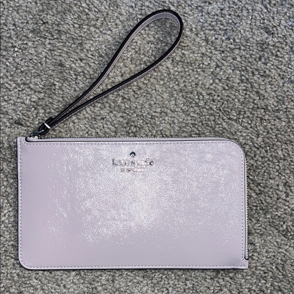 Kate spade wristlet wallet